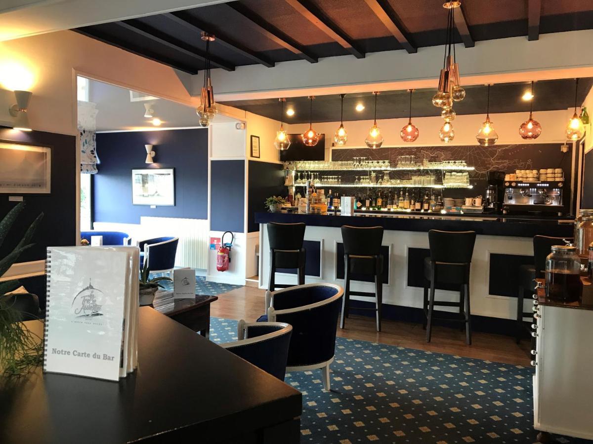 Hotel Restaurant Les 13 Assiettes Le Val-Saint-Père Kültér fotó